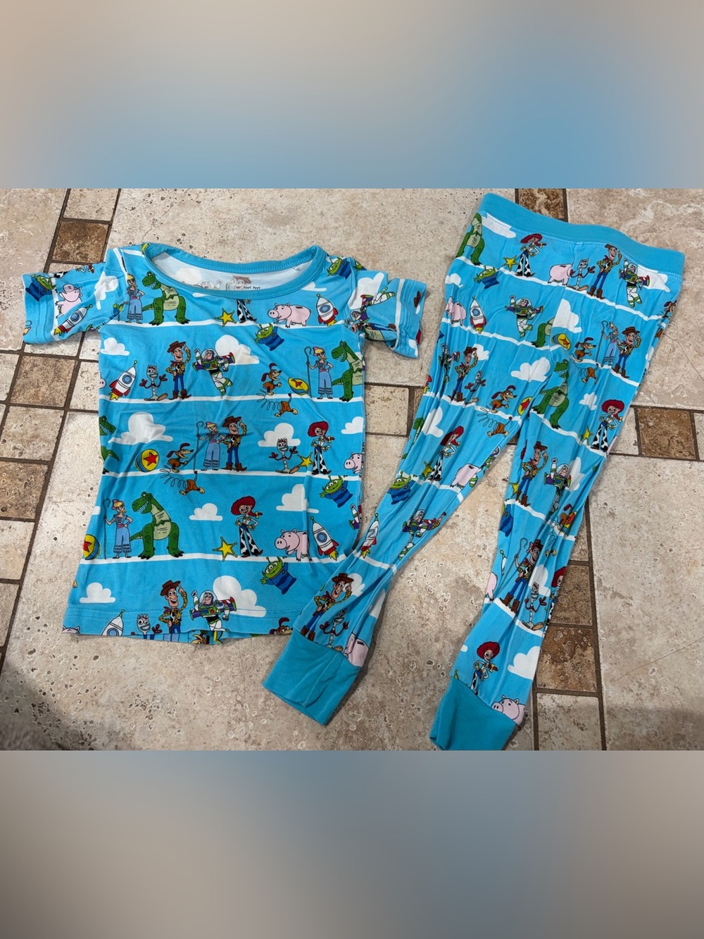 VGUC Little Sleepies Short sleeve pajamas - Disney Pixar Toy Story 18-24 months
